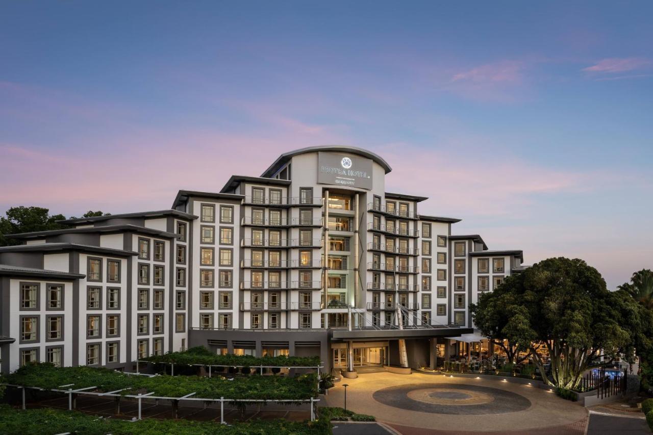 Protea Hotel By Marriott Johannesburg Wanderers Exterior photo